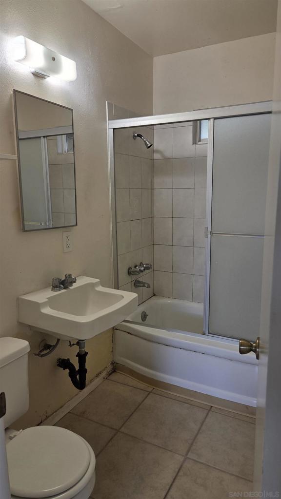 5020 Frink Avenue - photo 12