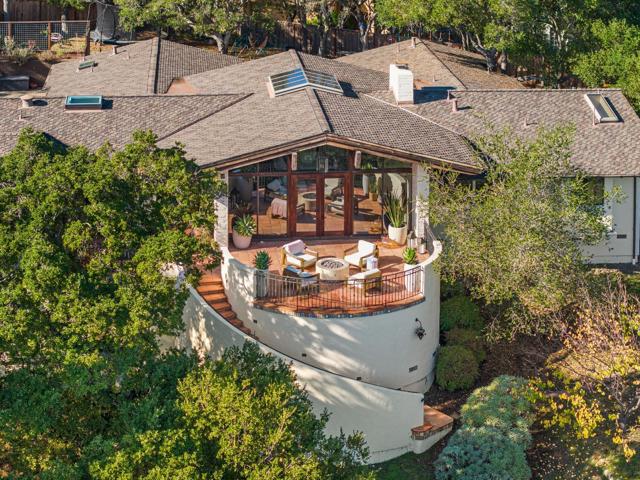 707 Vista Drive, Redwood City CA: https://media.crmls.org/mediaz/a0bb57ce-349e-4361-9ef0-f75e8b8ffb90.jpg