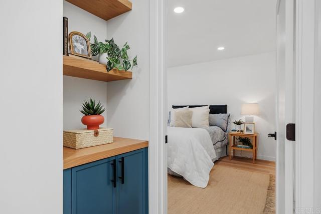 Detail Gallery Image 20 of 38 For 6428 Chiriqui Ln, Carlsbad,  CA 92009 - 3 Beds | 2 Baths