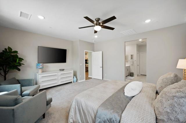 42811 Torno Place, Indio CA: https://media.crmls.org/mediaz/a0be5d34-5b12-4013-b55f-e5692cb2c9e4.jpg