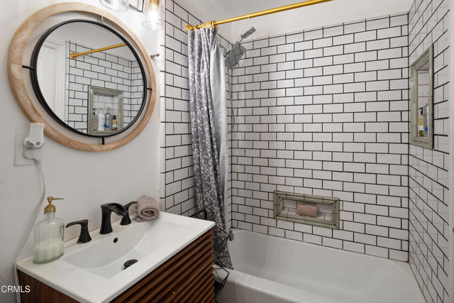 Detail Gallery Image 26 of 34 For 1445 Washburn Rd, Pasadena,  CA 91105 - 3 Beds | 2 Baths