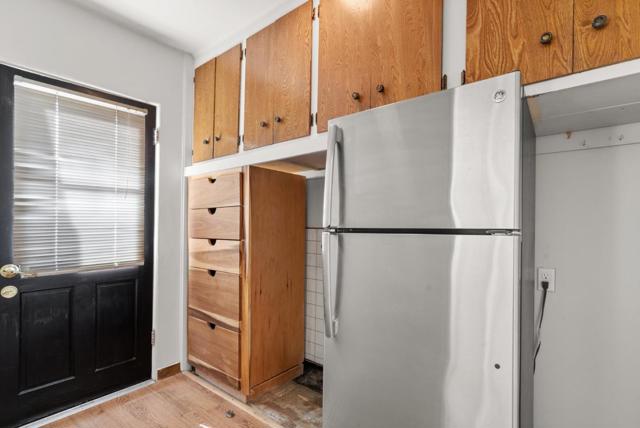 1003 Walnut Avenue, Santa Cruz CA: https://media.crmls.org/mediaz/a0bf3246-8439-4f8b-9258-9daae2dc96c9.jpg
