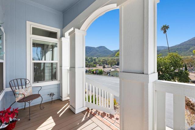 Detail Gallery Image 4 of 42 For 8975 Lawrence Welk Dr Spc 112,  Escondido,  CA 92026 - 3 Beds | 2 Baths