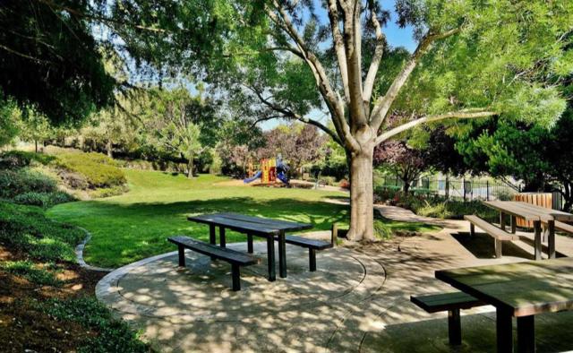 2821 Morgan Drive, San Ramon CA: https://media.crmls.org/mediaz/a0c02c0f-bbd0-4cb7-b5d3-1c707b294b14.jpg