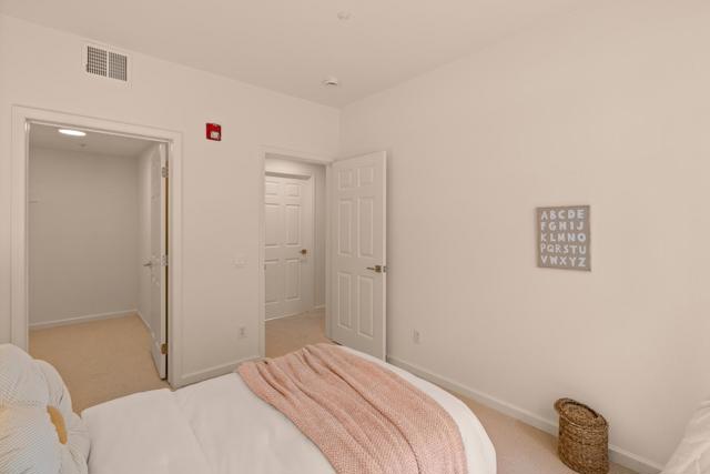 613 Swallowtail Court, Brisbane CA: https://media.crmls.org/mediaz/a0c15fab-8ff0-4047-af79-4c3b10400a90.jpg