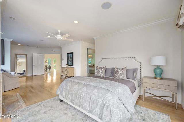 7111 Los Coyotes Place, Camarillo CA: https://media.crmls.org/mediaz/a0c18afa-043d-492d-a73e-04f3b56b1fb7.jpg