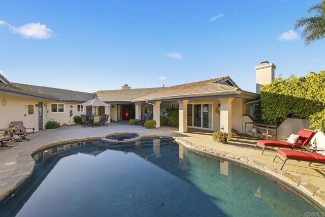 1524 Zutano Lane, Fallbrook CA: https://media.crmls.org/mediaz/a0c41a16-7511-4da5-bf93-5af88cce0091.jpg