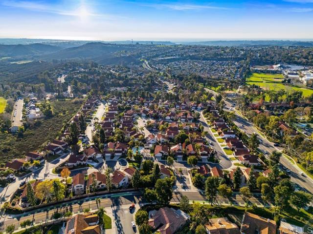 Detail Gallery Image 44 of 56 For 2655 Seacrest, Vista,  CA 92081 - 3 Beds | 2/1 Baths