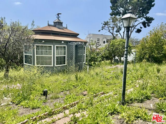 Drew Fenton | 27555 Pacific Coast Highway Malibu CA | MLS: 7292558