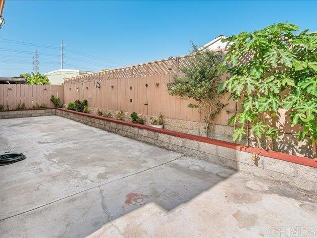 1527 Avenida Rosa, Chula Vista CA: https://media.crmls.org/mediaz/a0c5cd10-b401-481f-9be7-878a3f2d4c78.jpg
