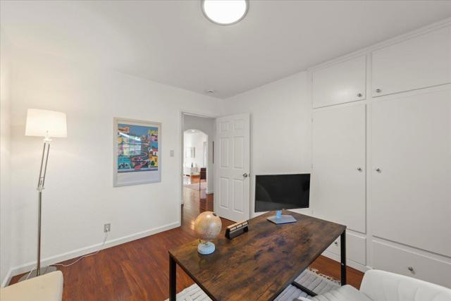 2804 Steinhart Court, Santa Clara CA: https://media.crmls.org/mediaz/a0c62d6f-a60d-4b2c-9776-68076e312ace.jpg