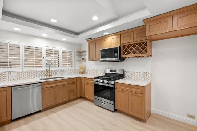 43419 Deglet Noor Street, Indio CA: https://media.crmls.org/mediaz/a0c731de-872c-4ccf-9b2f-807b2970e24c.jpg