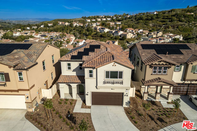 23725 Orange Blossom Dr, Newhall CA: https://media.crmls.org/mediaz/a0c7a7f6-7443-4202-89cc-fddb7fa00897.jpg