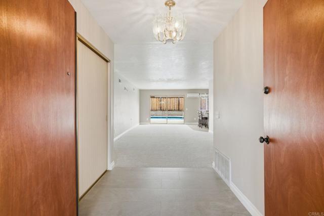 Detail Gallery Image 41 of 44 For 1711 Oak Hill Dr, Escondido,  CA 92027 - 4 Beds | 2 Baths