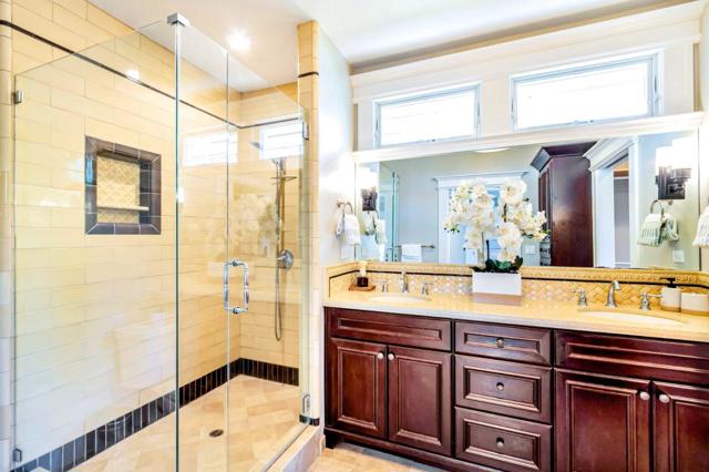 190 S 15th Street, San Jose CA: https://media.crmls.org/mediaz/a0c965de-b0ec-48ee-9bf4-837b1b7b06d5.jpg