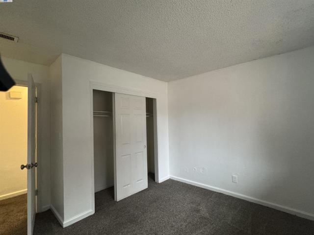 3338 Zamora Way, Stockton CA: https://media.crmls.org/mediaz/a0c99d5d-6f04-4879-bd4a-a9b0ad153d3e.jpg