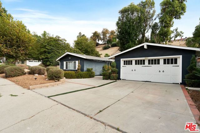 7046 Darnoch Way photo 2