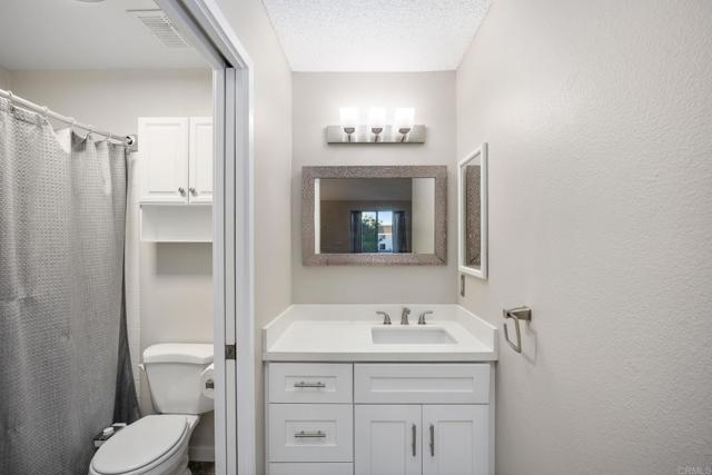 Detail Gallery Image 19 of 27 For 6214 Agee St #34,  San Diego,  CA 92122 - 2 Beds | 1/1 Baths