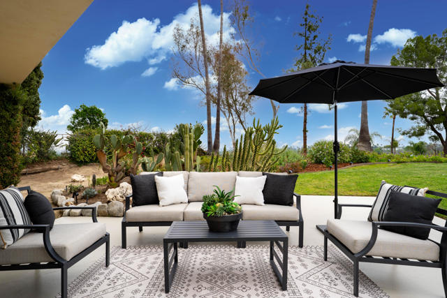 5324 Felice Place, Woodland Hills CA: https://media.crmls.org/mediaz/a0cd5d11-c2d5-465f-aceb-974dbe9bfeb6.jpg
