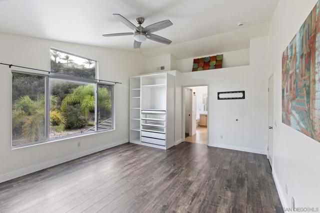 11927 Dapple Way, San Diego CA: https://media.crmls.org/mediaz/a0cedfd6-8c6d-47fa-a7ef-31c9740a8e7e.jpg