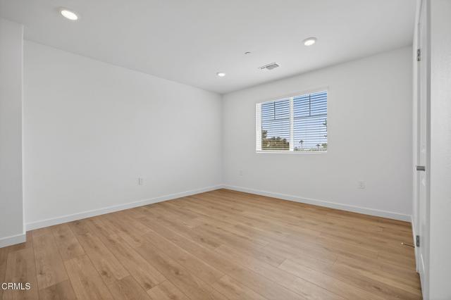 Detail Gallery Image 42 of 54 For 2364 Haley Point #103,  Ventura,  CA 93003 - 3 Beds | 3/1 Baths