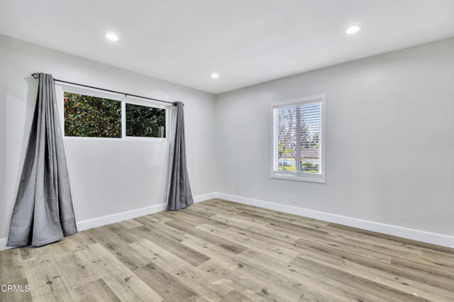 Detail Gallery Image 21 of 30 For 827 Parkman Dr, La Canada Flintridge,  CA 91011 - 4 Beds | 3 Baths