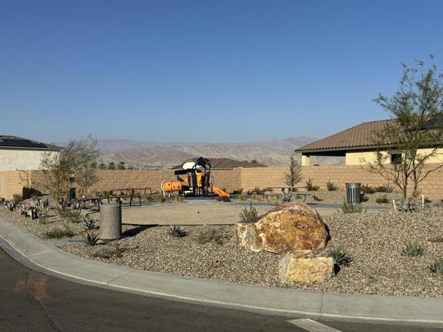 Image 6 of 38 For 42425 Palisades Drive