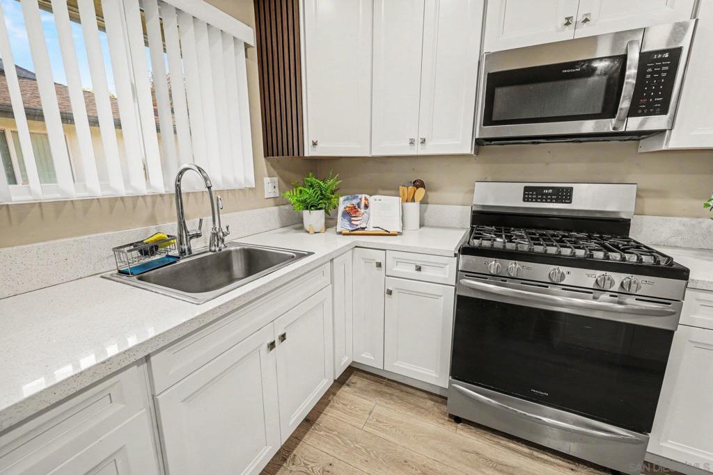 818 Washington - photo 12