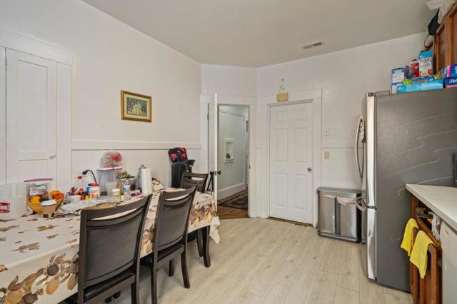 373 Winchester Street, Daly City CA: https://media.crmls.org/mediaz/a0d5f75f-906a-469d-8ec5-6effc5b26436.jpg