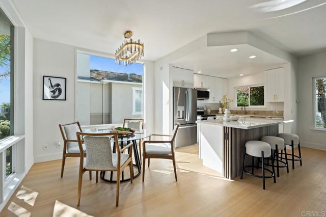 Detail Gallery Image 13 of 61 For 408 Bonair Street, La Jolla,  CA 92037 - 3 Beds | 2 Baths