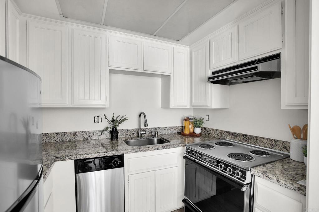 1560 Circa Del Lago - photo 6