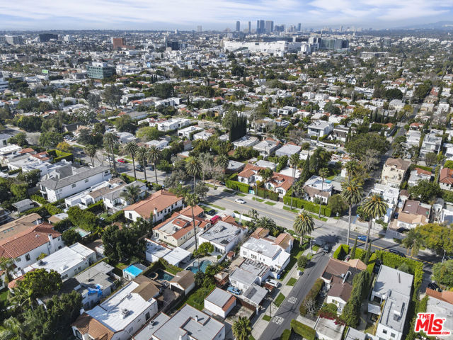 464 Crescent Heights Boulevard, Los Angeles, California 90048, 4 Bedrooms Bedrooms, ,3 BathroomsBathrooms,Single Family Residence,For Sale,Crescent Heights,24373481