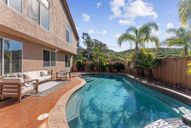 Detail Gallery Image 62 of 73 For 12204 Briar Knoll Way, San Diego,  CA 92128 - 5 Beds | 3 Baths