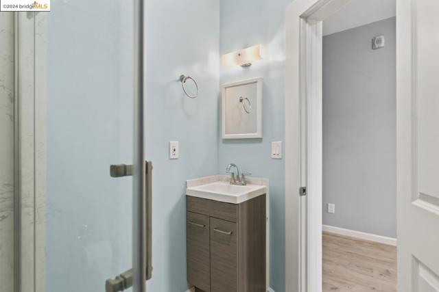 Image 27 of 28 For 680 14th St  