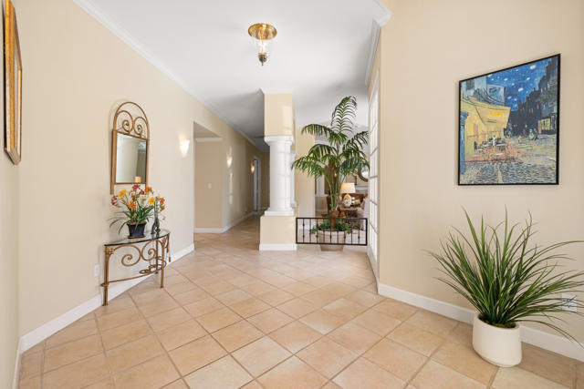 77312 Coyote Creek Path, Indian Wells CA: https://media.crmls.org/mediaz/a0dc0e8b-bca0-4cd3-9a2b-823e0b637792.jpg