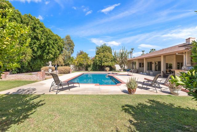 72056 Palm Haven Drive, Rancho Mirage CA: https://media.crmls.org/mediaz/a0dcdd42-1e21-40db-8ef4-110ceb55aba1.jpg