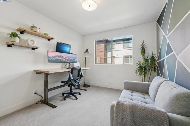 5860 Midnight Place, Dublin CA: https://media.crmls.org/mediaz/a0dcf645-96bc-4951-b124-0a5486d5c0d4.jpg