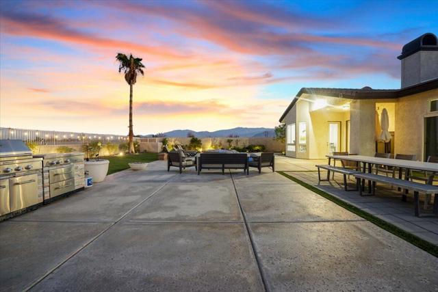 34620 Via Josefina, Rancho Mirage CA: https://media.crmls.org/mediaz/a0de0bd4-642f-4fd3-857a-3347bd3b007c.jpg