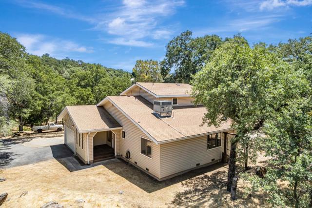 3748 Baldwin Drive, Placerville CA: https://media.crmls.org/mediaz/a0de20b4-d47e-4c41-8e14-35a6b5cda1d0.jpg