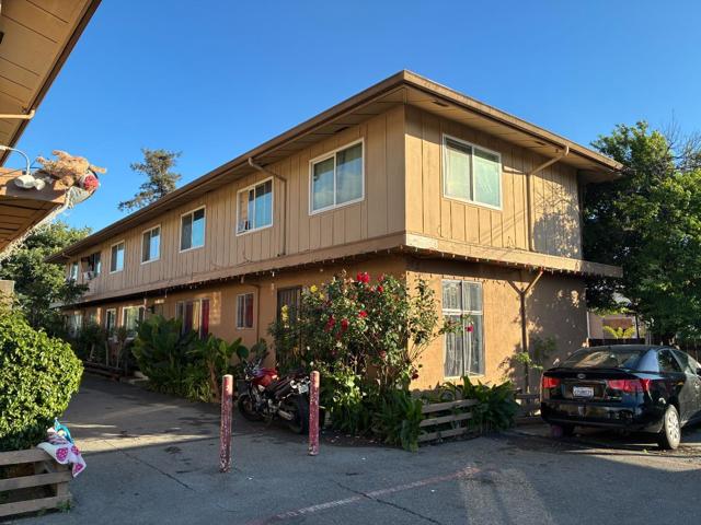 1200 William Court, San Jose CA: https://media.crmls.org/mediaz/a0de9217-19ba-48fa-aa62-69b55e877b53.jpg
