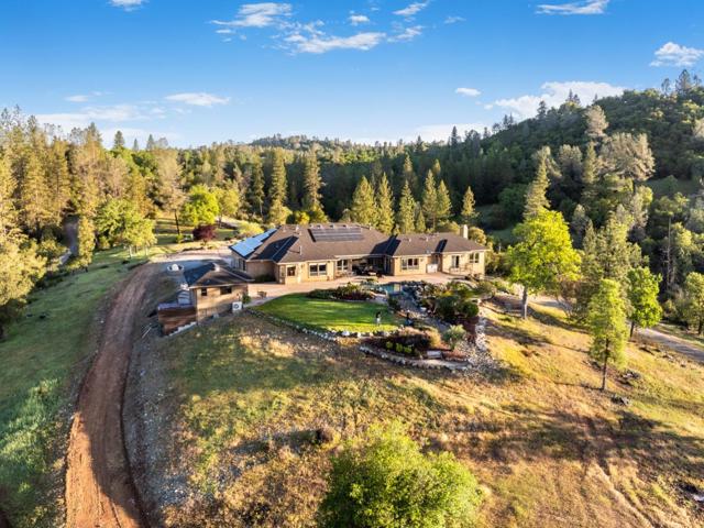 5500 Rio Cascada,  CA: https://media.crmls.org/mediaz/a0df515c-ac49-45fc-8f6d-b01f0e5198b9.jpg