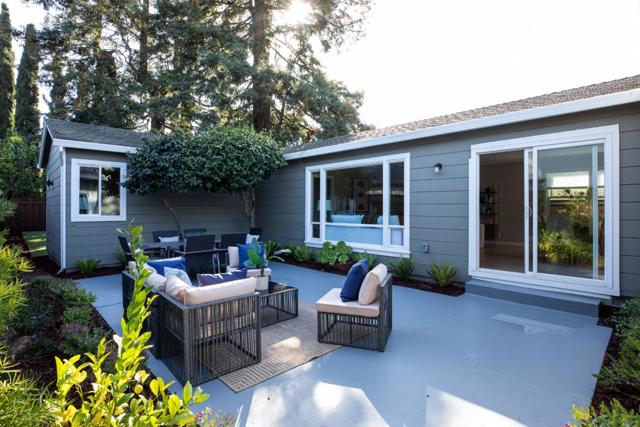 1833 Brittan Avenue, San Carlos CA: https://media.crmls.org/mediaz/a0e0eb90-ee14-4da9-98f3-7e6ee6601f81.jpg