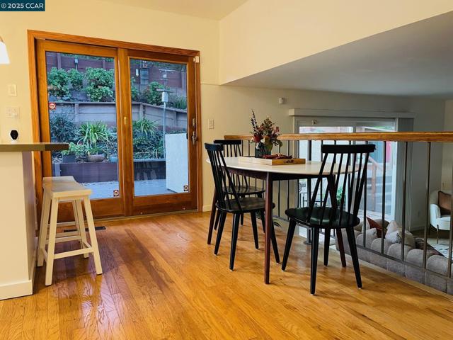 847 Maison Way, Richmond CA: https://media.crmls.org/mediaz/a0e11c8d-d139-46e5-a612-179f9606cb98.jpg