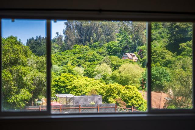 9 Nunes Road, Watsonville CA: https://media.crmls.org/mediaz/a0e3dd57-2de7-43c3-b663-6990a488e433.jpg