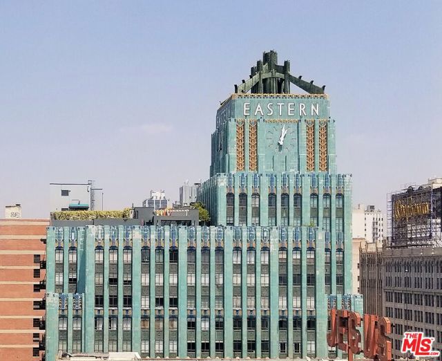 849 S Broadway, Los Angeles CA: https://media.crmls.org/mediaz/a0e4030d-47b9-42a1-ac7f-99da889cf64e.jpg
