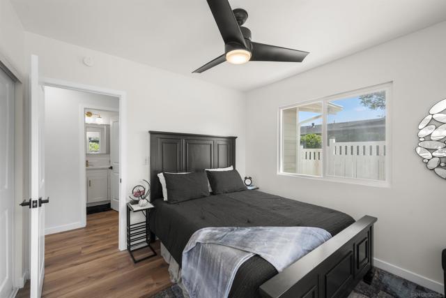 3675 Herbert St, San Diego CA: https://media.crmls.org/mediaz/a0e512f5-d44d-44ea-b26f-f3792816c5be.jpg