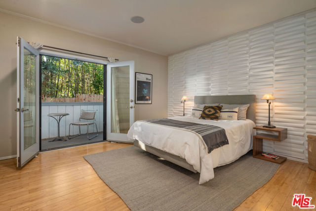 1133 N Clark Street, West Hollywood CA: https://media.crmls.org/mediaz/a0e58590-a6fa-421a-a6c4-becc36c965b3.jpg