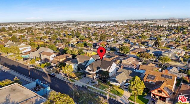 1722 E Turmont Street, Carson CA: https://media.crmls.org/mediaz/a0e63812-0a3a-492b-87e3-fb25ce0d4c67.jpg