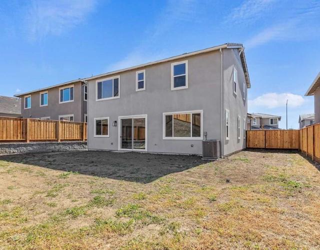 8094 Waterfall Lane, Vallejo CA: https://media.crmls.org/mediaz/a0e67021-e239-4255-b3e5-7115de564208.jpg