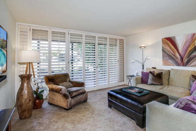 45780 Ocotillo Drive, Palm Desert CA: https://media.crmls.org/mediaz/a0e78f80-043f-49d2-8dea-455307564167.jpg